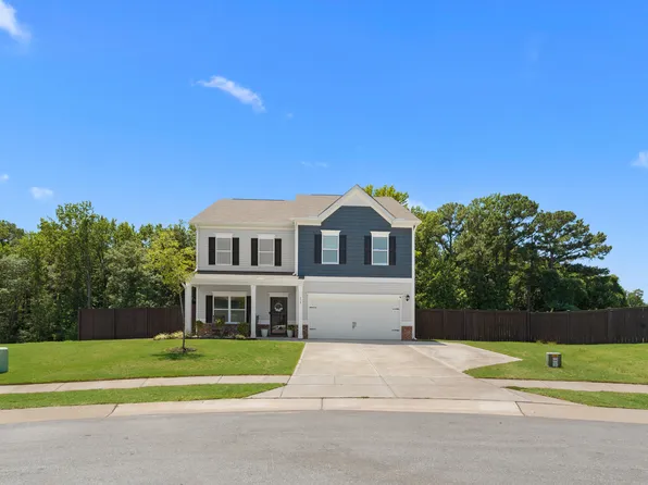 574 Troy Dr, Sanford, NC 27332