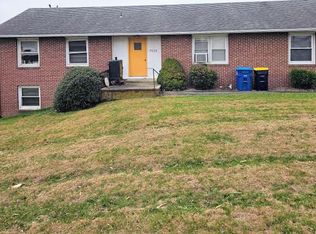 5000 Newport Rd #C, Kinzers, PA 17535