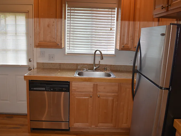 20 Newby Pl — Photo 9