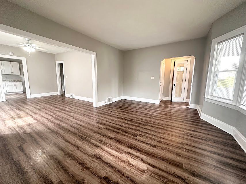 1st image of 3258 W 88th St #Up