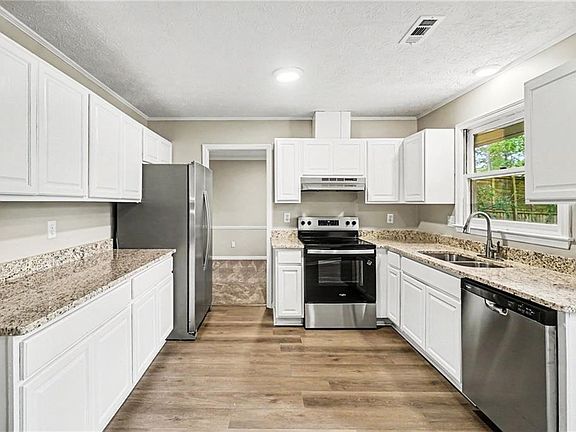 5th image of 486 Benson Hurst Dr SW