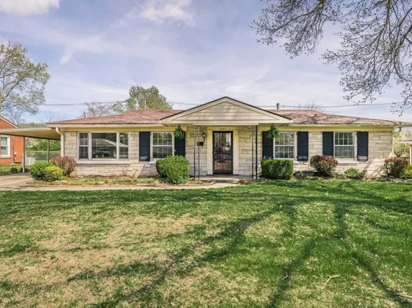2005 Redleaf Dr, Briarwood, KY 40242