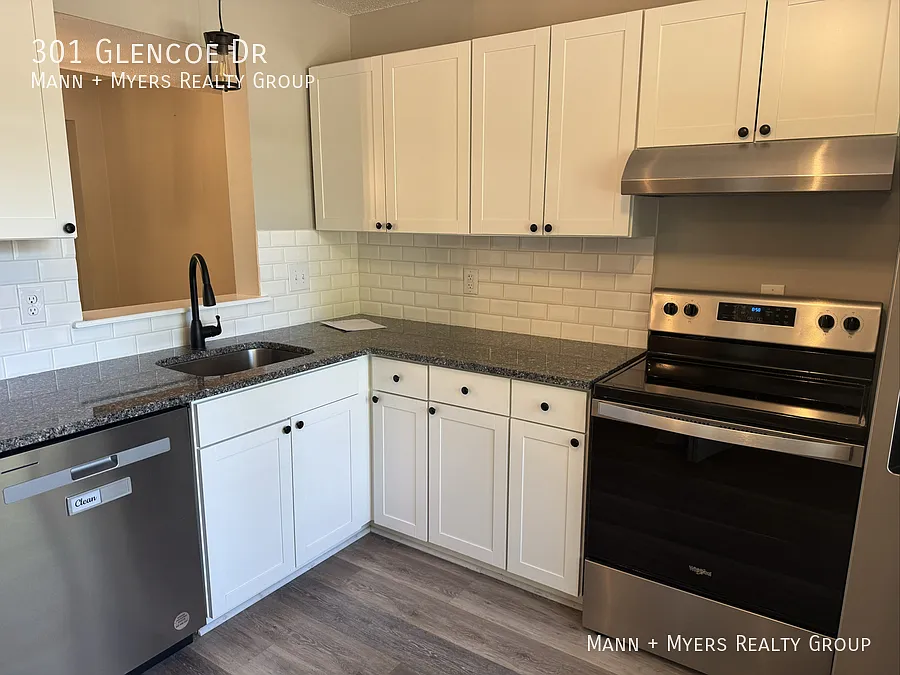 Beautiful townhouse in Wake Forest! — Photo 3
