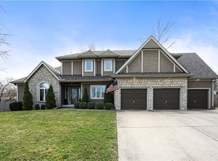 6205 N Cleveland Ave, Gladstone, MO 64119