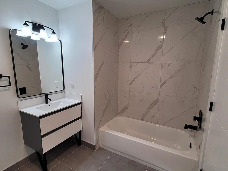 242 Spring St #1 — Photo 16