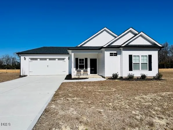 201 E Sillinger Dr, Goldsboro, NC 27534