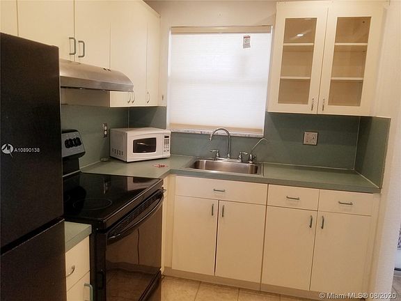 2nd image of 8280 Sunrise Lakes Blvd APT 201