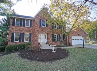 7731 Kennedy Ln, Cincinnati, OH 45242