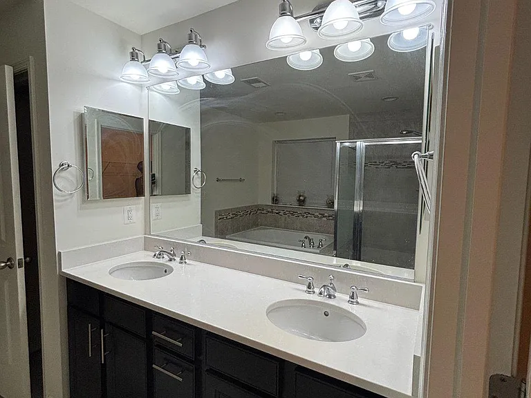 9820 Leighland Ct — Photo 9