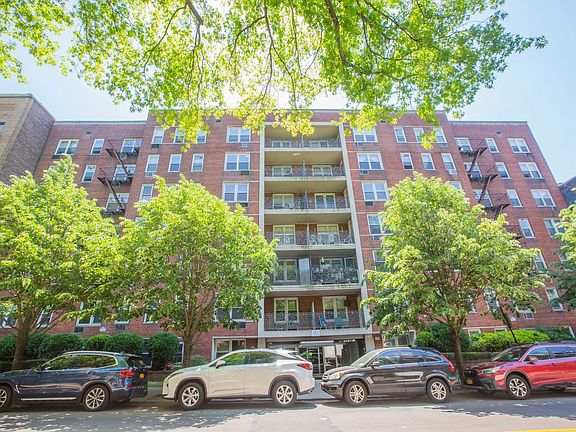 2nd image of 144-30 Sanford Ave #2V