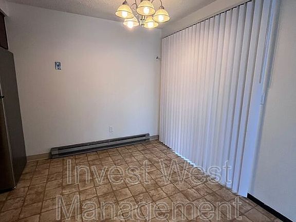 5th image of 3401 E 21st St #5