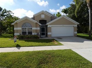 4752 Varsity Cir, Lehigh Acres, FL 33971