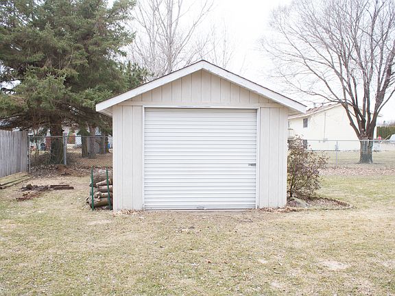Oversized shed