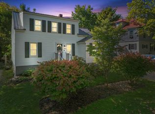 10 Edgewood St, Waterville, ME 04901