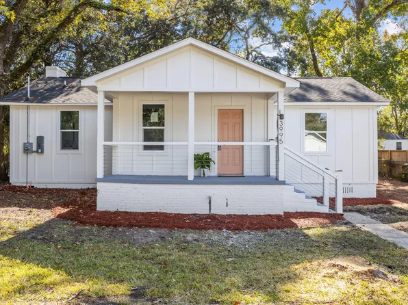3995 Gary Dr, North Charleston, SC 29405