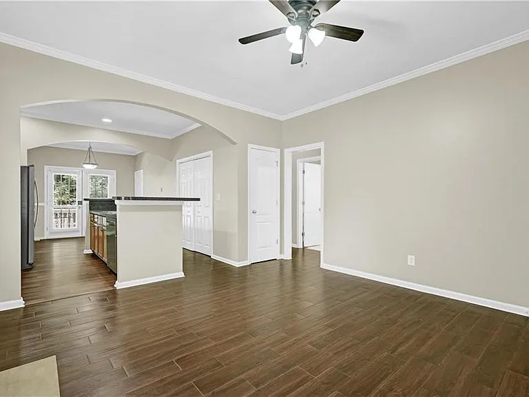 1477 Akridge St NW — Photo 5