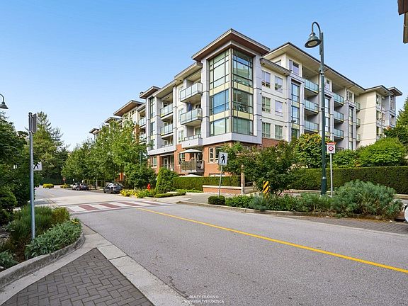 5th image of 2651 Library Ln #213