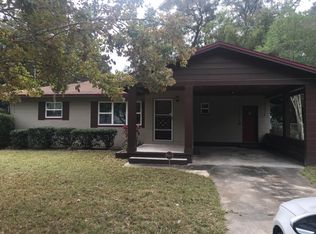 338 E Kentucky Ave, Deland, FL 32724