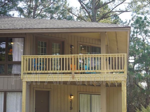 220 Foxkroft Dr, Jackson Springs, NC 27281