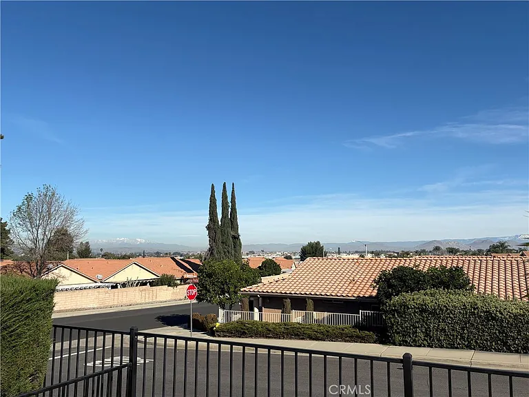 28311 Avenida Francesca — Photo 26