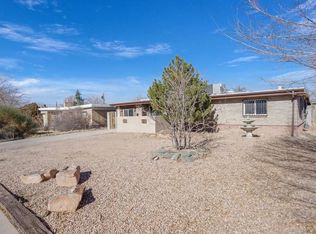9117 Los Arboles Ave NE, Albuquerque, NM 87112