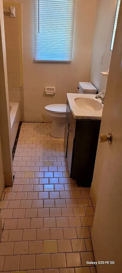 2 bed, 750 sqft, $1,045 — Photo 4