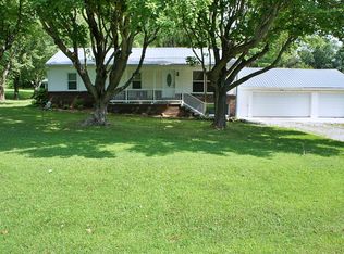 2880 Route 166, Creal Springs, IL 62922
