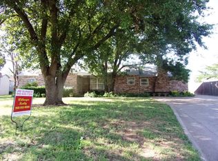 3947 Paradise St, Vernon, TX 76384