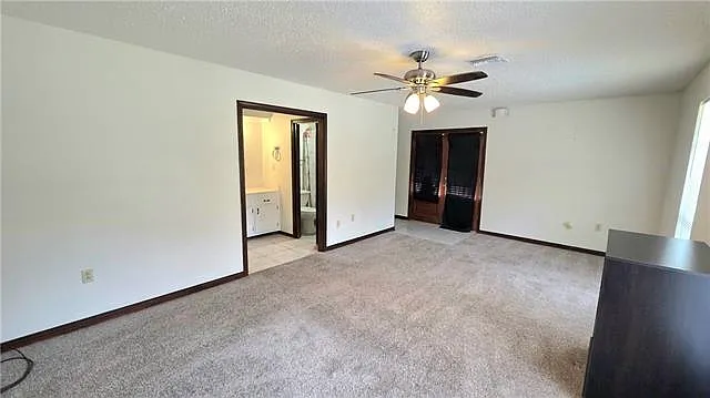 106 Gondrella Dr — Photo 12