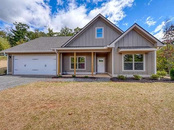 2nd image of 210 Gladys Ln
