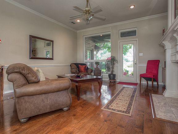 3_2800BirminghamBriarDr-10.jpg