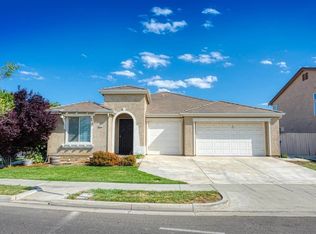 1400 Henley Pkwy, Patterson, CA 95363