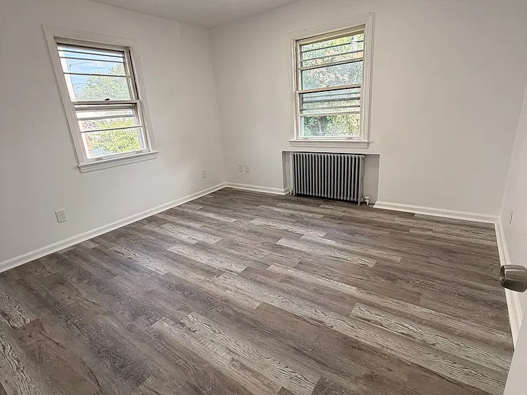 123 Summit Ave #1 — Photo 2