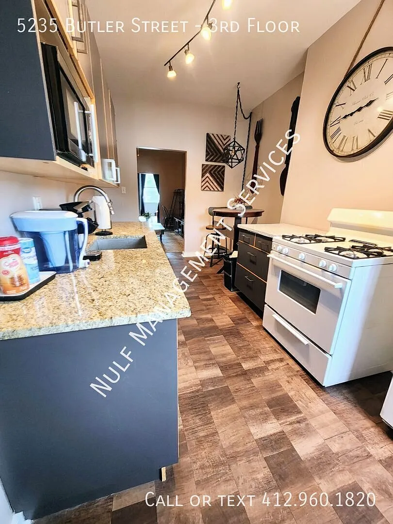 1 bed, 1 bath in Lawrenceville — Photo 1