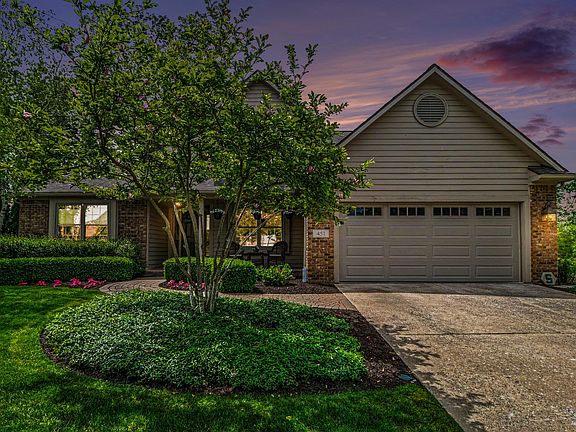 2nd image of 451 Castlebury Dr