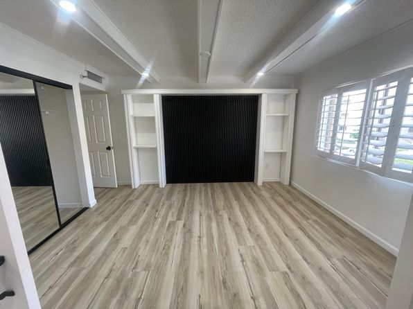 7870 E Camelback Rd UNIT 210
