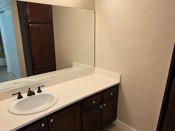 4th image of 8070 W Russell Rd Unit 2014