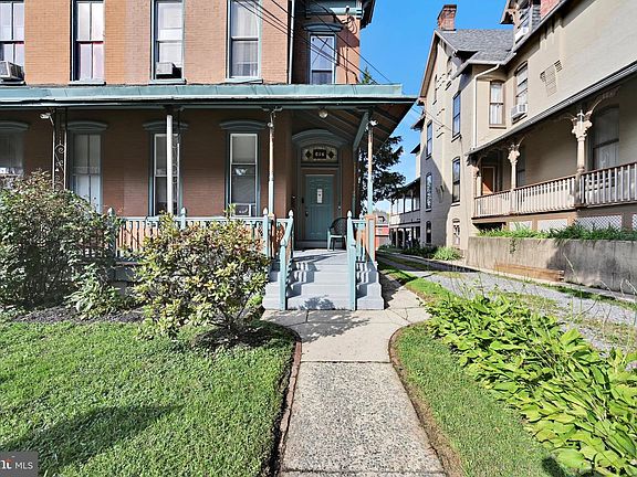 3rd image of 614 N 3rd St