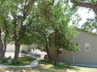 25901 Columbia Way, Tehachapi, CA 93561