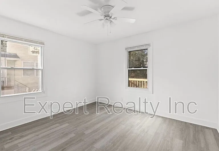 9036 Beverly Dr N — Photo 8