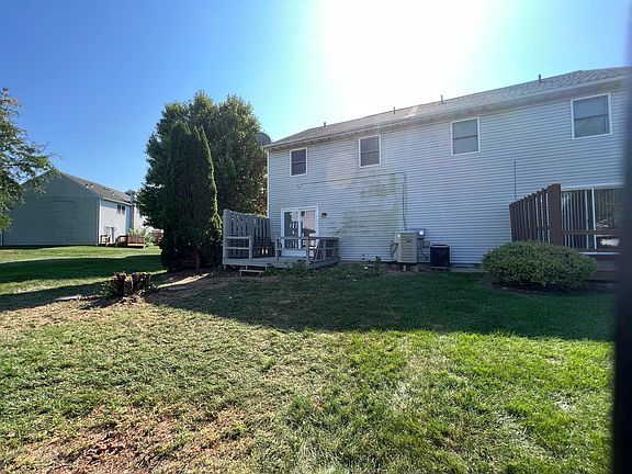 2nd image of 2801 Hampton Ln