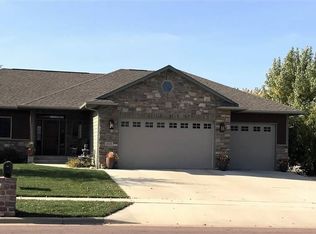 623 S Discovery Ave, Sioux Falls, SD 57106