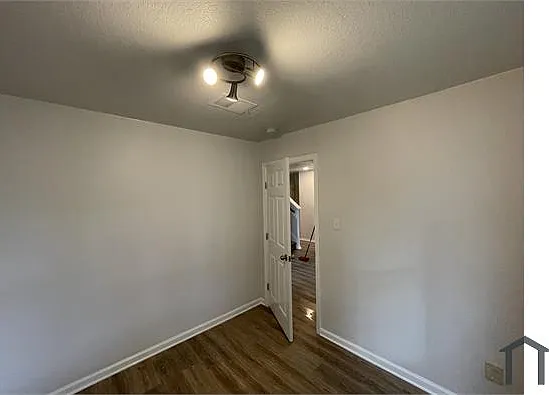 8011 Archcrest Ct — Photo 38