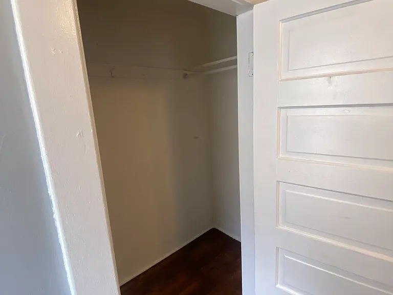 1017 Dayton St SW #2 — Photo 13
