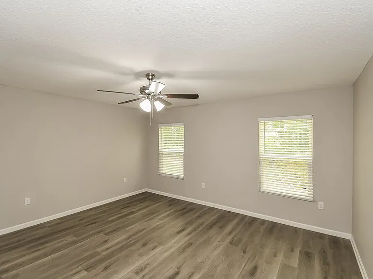 3059 Firethorn Ave — Photo 12