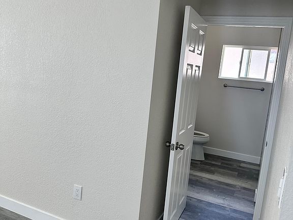 2nd image of 2622 Polk Ave