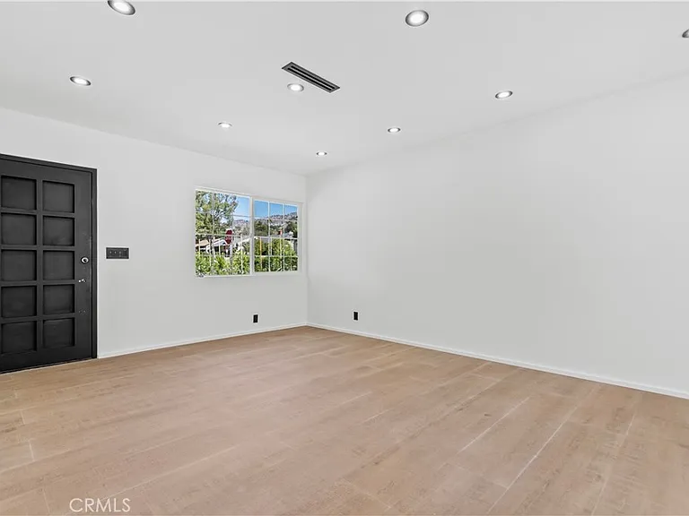 536 Hampton Rd — Photo 14