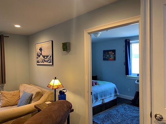 5th image of 31-36 47th St #1E