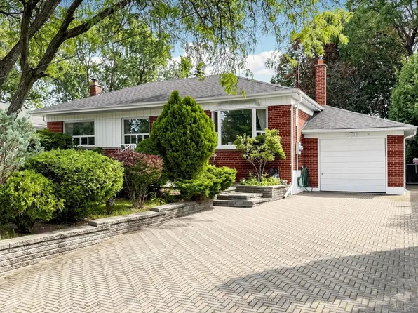 37 Tefley Rd, Toronto, ON M2M 1C5