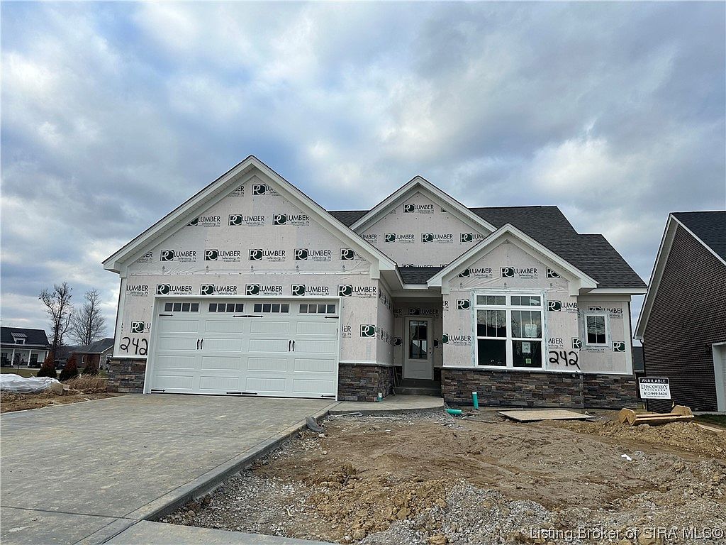 2063 Prestwick Place UNIT 242, Henryville, IN 47126 MLS 202405014